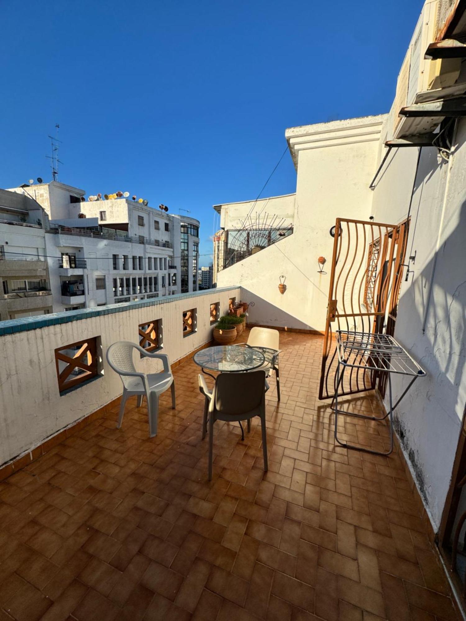 Apartment In The Center Of Tangeri Esterno foto