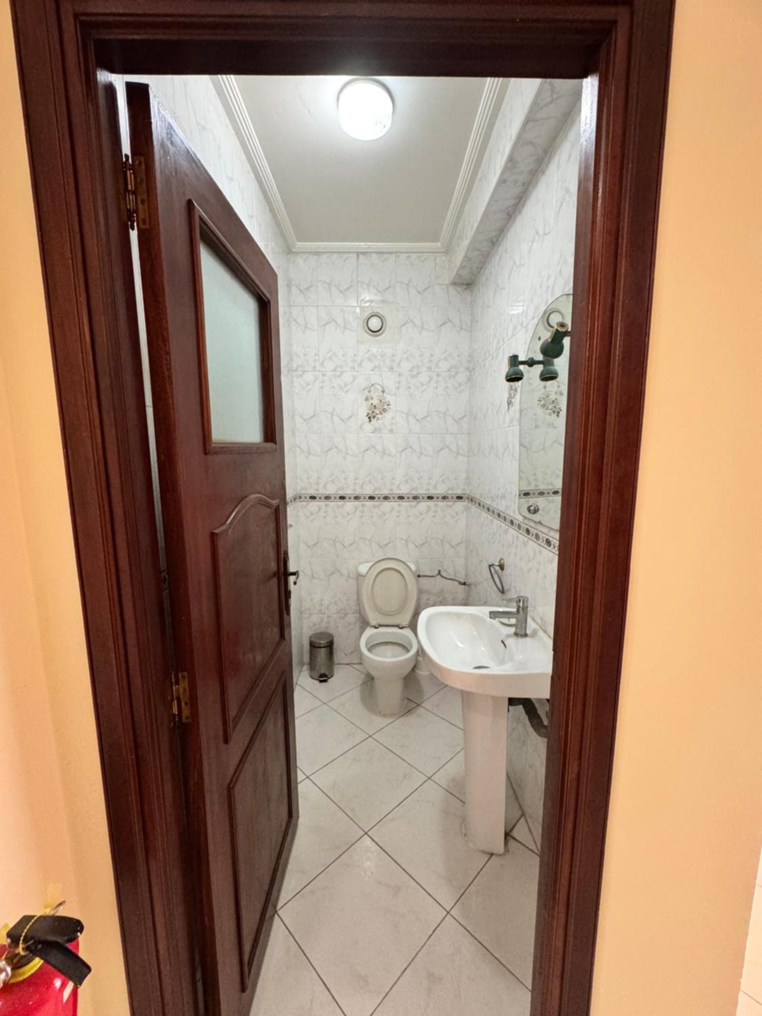 Apartment In The Center Of Tangeri Esterno foto